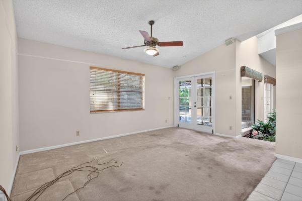 Cypress Glen, 274 NW 107th Ave, Coral Springs, Florida 33071, image 2