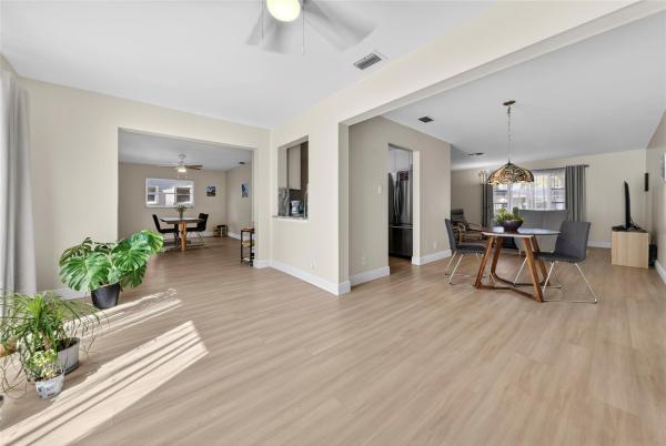 Lauderdale West, 8950 NW 13th St, Plantation, Florida 33322, image 1