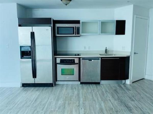 Quantum On The Bay, 1900 N Bayshore Dr #1705, Miami, Florida 33132, image 3
