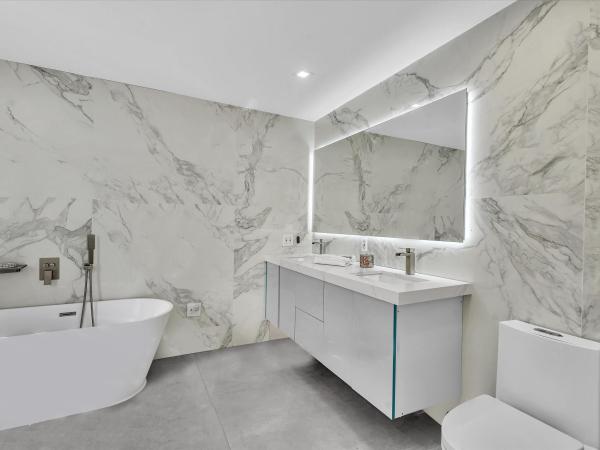 Hollywood Lakes, 1446 Polk St, Hollywood, Florida 33020, image 2