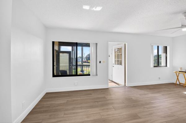 Pine Ridge South 4, 427 Pine Glen Ln #C-2, Greenacres, Florida 33463, image 3