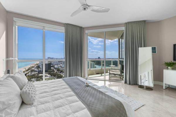 Las Olas Beach Club, 101 S Fort Lauderdale Beach Blvd #2407, Fort Lauderdale, Florida 33316, image 1