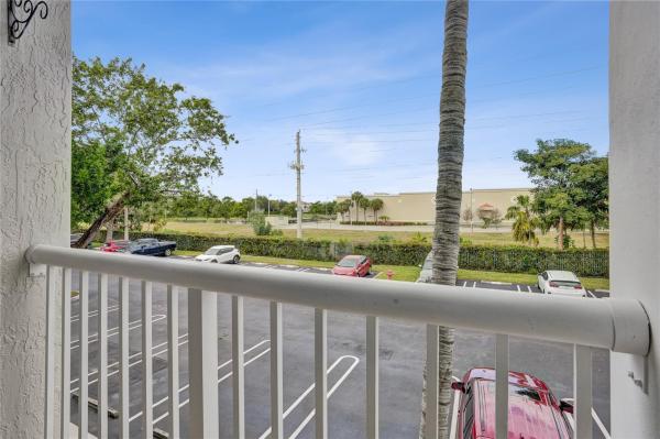 Shoma Courtyards At Royal Palm Beach, 2137 Shoma Dr, Royal Palm Beach, Florida 33414, image 1