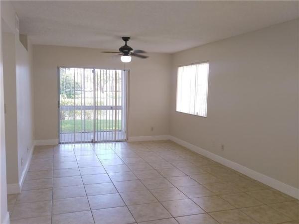 The Colonnades, 705 NW 91st Ter, Plantation, Florida 33324, image 2