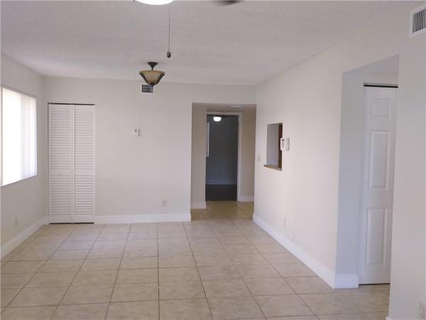 The Colonnades, 705 NW 91st Ter, Plantation, Florida 33324, image 3
