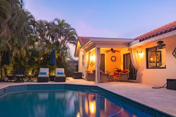 The Ridge On Nob Hill, 3313 Ridge Trce, Davie, Florida 33328, image 2