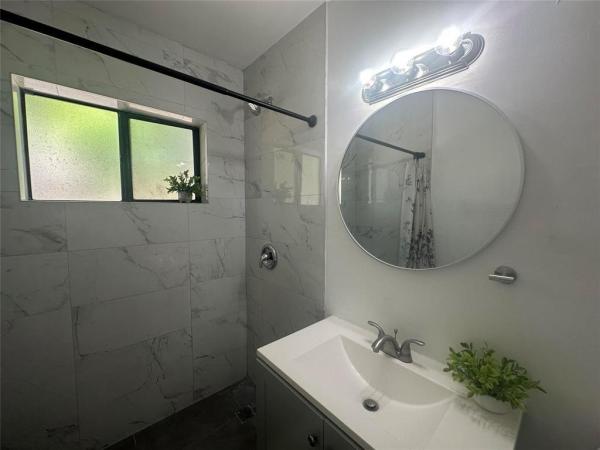 Hallandale Beach No HOA, 725 NW 1st Ct #1-2, Hallandale Beach, Florida 33009, image 1