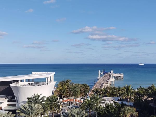 Pine Crest, 905 NE 5th St, Pompano Beach, Florida 33060, image 1