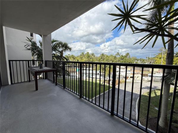 River Reach, 1301 River Reach Dr #306, Fort Lauderdale, Florida 33315, image 2