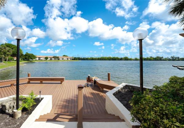 Republic Square, 1005 Republic Ct, Deerfield Beach, Florida 33442, image 2
