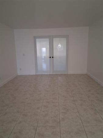 Sunrise Lakes 3, 9800 Sunrise Lakes Blvd #109, Sunrise, Florida 33322, image 1
