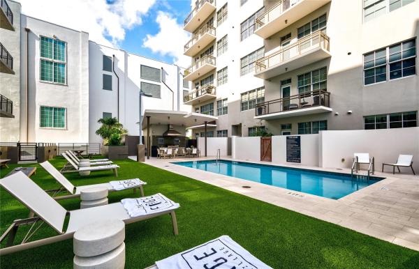 The Forge Lofts, 401 NW 1st Ave #304, Fort Lauderdale, Florida 33301, image 2