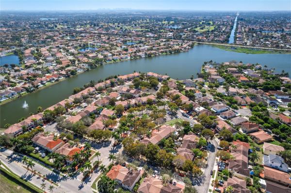 Santorini At Vizcaya, 4958 SW 135th Ter, Miramar, Florida 33027, image 1