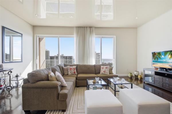 The Tides At Bridgeside Square, 3020 NE 32nd Ave #PH-5, Fort Lauderdale, Florida 33308, image 2