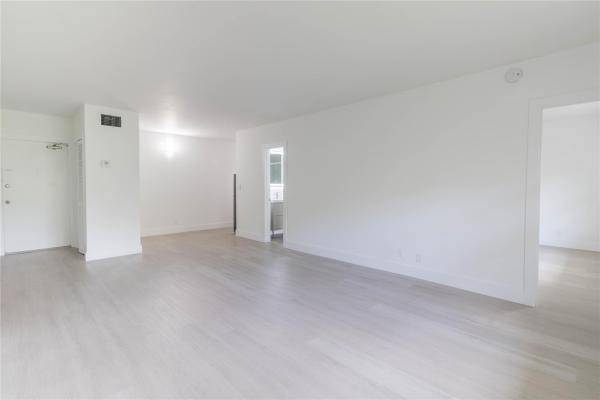 Village At Harbor Beach, 2424 SE 17th St #305B, Fort Lauderdale, Florida 33316, image 1