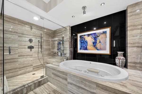 Las Olas Beach Club, 101 S Fort Lauderdale Beach Blvd #1707, Fort Lauderdale, Florida 33316, image 1