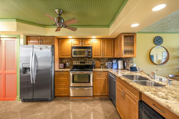 Fairways At Palm-Aire, 3001 S Palm Aire Dr #105, Pompano Beach, Florida 33069, image 2