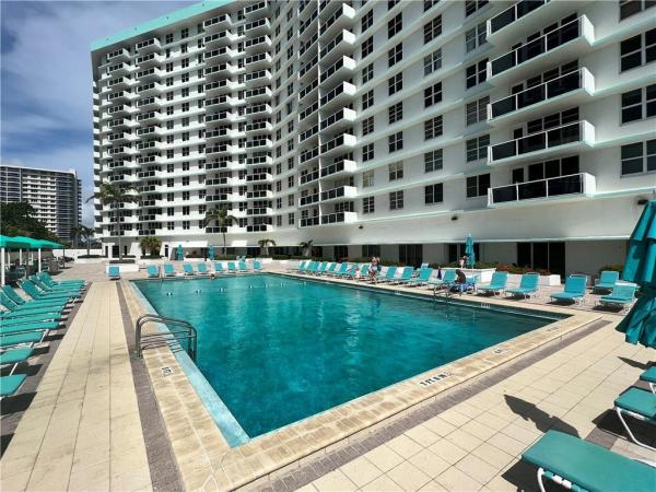 3725 S Ocean Dr #1610, Hallandale Beach, Florida 33019, image 3