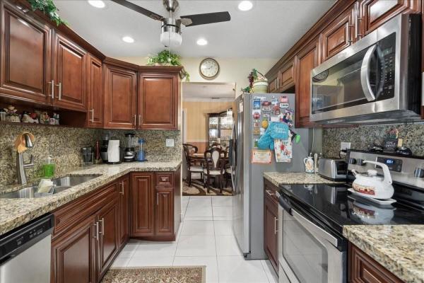 Oakland Estates, 4290 NW 49th Ter, Lauderdale Lakes, Florida 33319, image 3