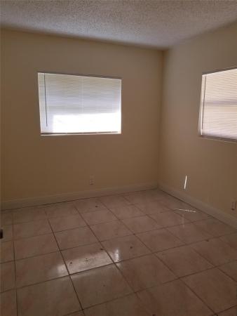 South Middle River, 1523 NW 8th Ave, Fort Lauderdale, Florida 33311, image 3
