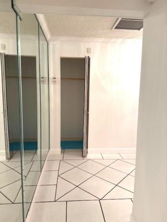 19816 Bobolink Dr, Hialeah, Florida 33015, image 1