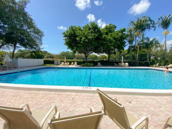 Palm-Aire Country Club 4, 2940 N Course Dr #104, Pompano Beach, Florida 33069, image 3