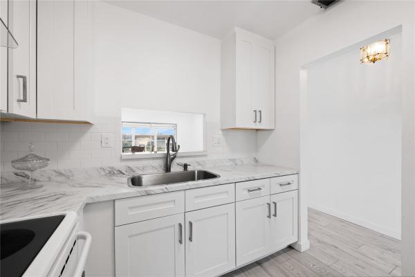 Camellia Gardens, 5031 W Oakland Park Blvd #309, Lauderdale Lakes, Florida 33313, image 3
