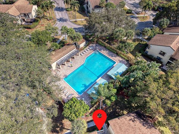 Karanda Village 1, 3413 Cocoplum Cir #3407, Coconut Creek, Florida 33063, image 1