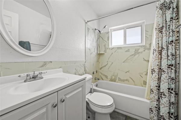 Park Manor, 3420 E Avenue H, Riviera Beach, Florida 33404, image 2