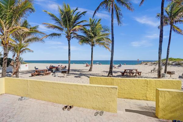 Delphi Towers, 1391 S Ocean Blvd #309, Pompano Beach, Florida 33062, image 1