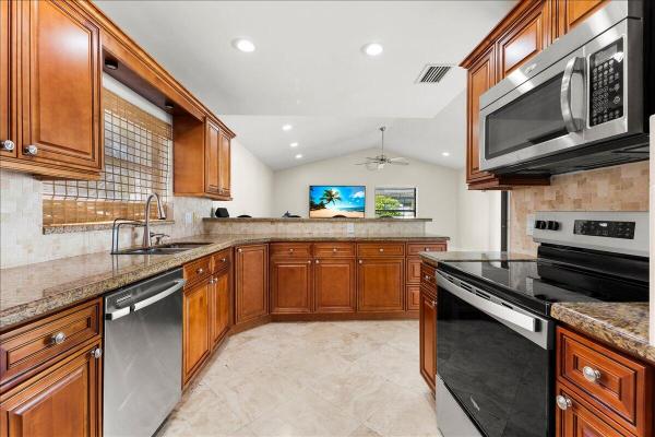 Eastridge Village At The Crossings, 7207 NW 44th St, Coral Springs, Florida 33065, image 1