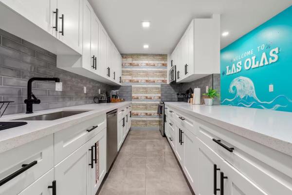 Mandarin Isle, 909 SW 16th St #1-2, Fort Lauderdale, Florida 33315, image 1