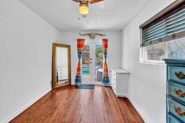 Lake Worth Town, 408 N J St, Lake Worth Beach, Florida 33460, image 2