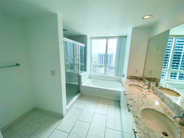 The Plaza On Brickell West, 951 Brickell Ave #3611, Miami, Florida 33131, image 1