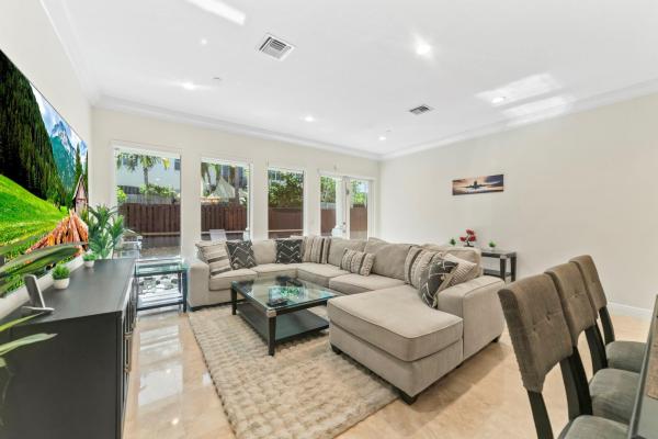 Livermore Estates, 1849 NE 26th Ave #2, Fort Lauderdale, Florida 33305, image 1