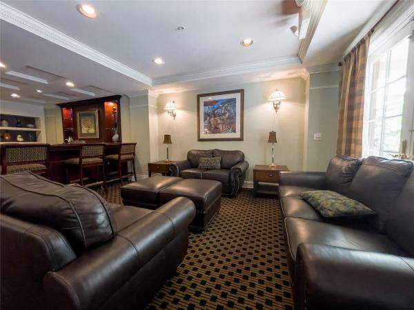 Regent Park At Young Circle, 1900 Van Buren St #118B, Hollywood, Florida 33020, image 1