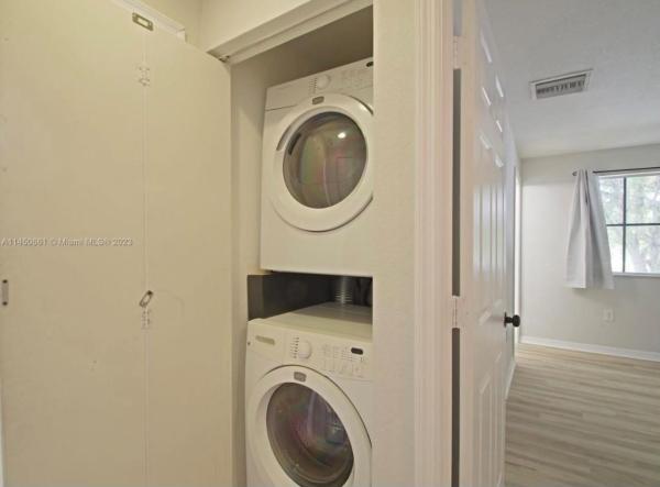 San Remo Townhomes, 6030 SW 19th Pl, North Lauderdale, Florida 33068, image 2