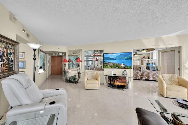 Oceania 1, 16425 Collins Ave #2011, Sunny Isles Beach, Florida 33160, image 1