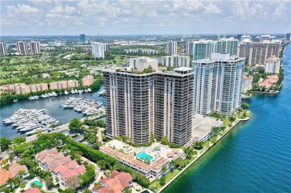 Turnberry Isle South, 19667 Turnberry Way #20GR, Aventura, Florida 33180, image 3