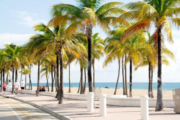 East Point Towers, 1160 N Federal Hwy #1118, Fort Lauderdale, Florida 33304, image 2