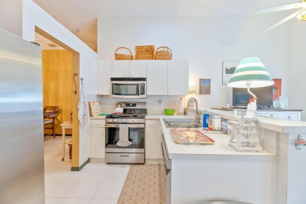 The Gables, 98 Gables Blvd, Weston, Florida 33326, image 1