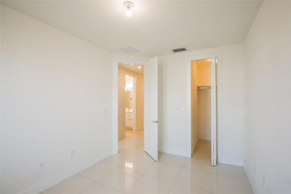 Killian Commons, 11742 SW 106th Ter #11742, Kendall, Florida 33186, image 1