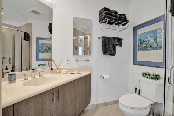 Wilton Station, 2601 NE 14th Ave #401, Wilton Manors, Florida 33334, image 1