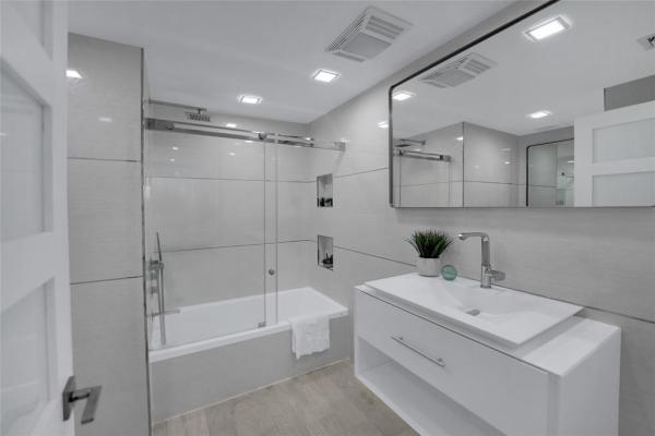 Ocean Riviera, 3550 Galt Ocean Dr #208, Fort Lauderdale, Florida 33308, image 1