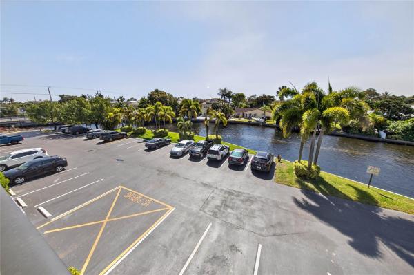 River Manor, 3004 NE 5th Ter #305-C, Wilton Manors, Florida 33334, image 1