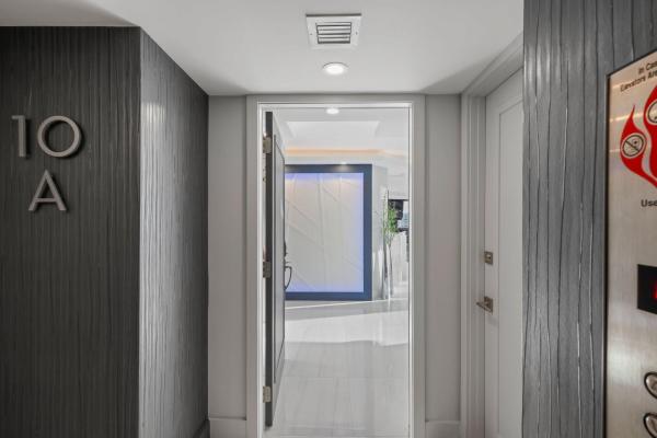 Sunrise East, 2800 E Sunrise Blvd #10A, Fort Lauderdale, Florida 33304, image 1