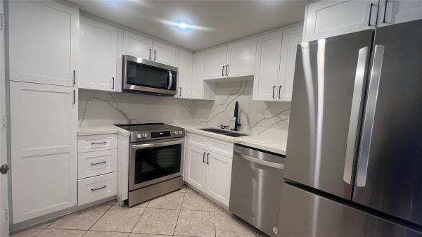 Emerald Hills, 4000 N Hills Dr #28, Hollywood, Florida 33021, image 1