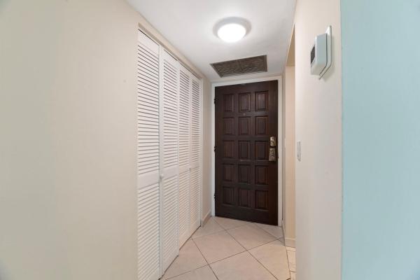Emerald Hills, 3800 N Hills Dr #402, Hollywood, Florida 33021, image 2