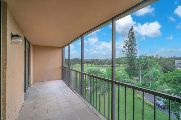 Emerald Hills, 3900 N Hills Dr #414, Hollywood, Florida 33021, image 1