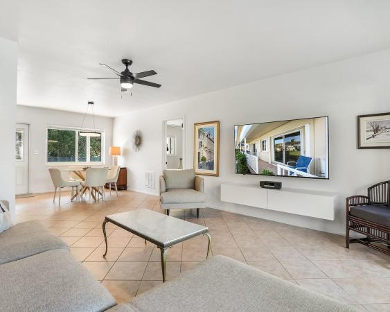 Sunshine Villa, 223 S Federal Hwy #6, Dania Beach, Florida 33004, image 3